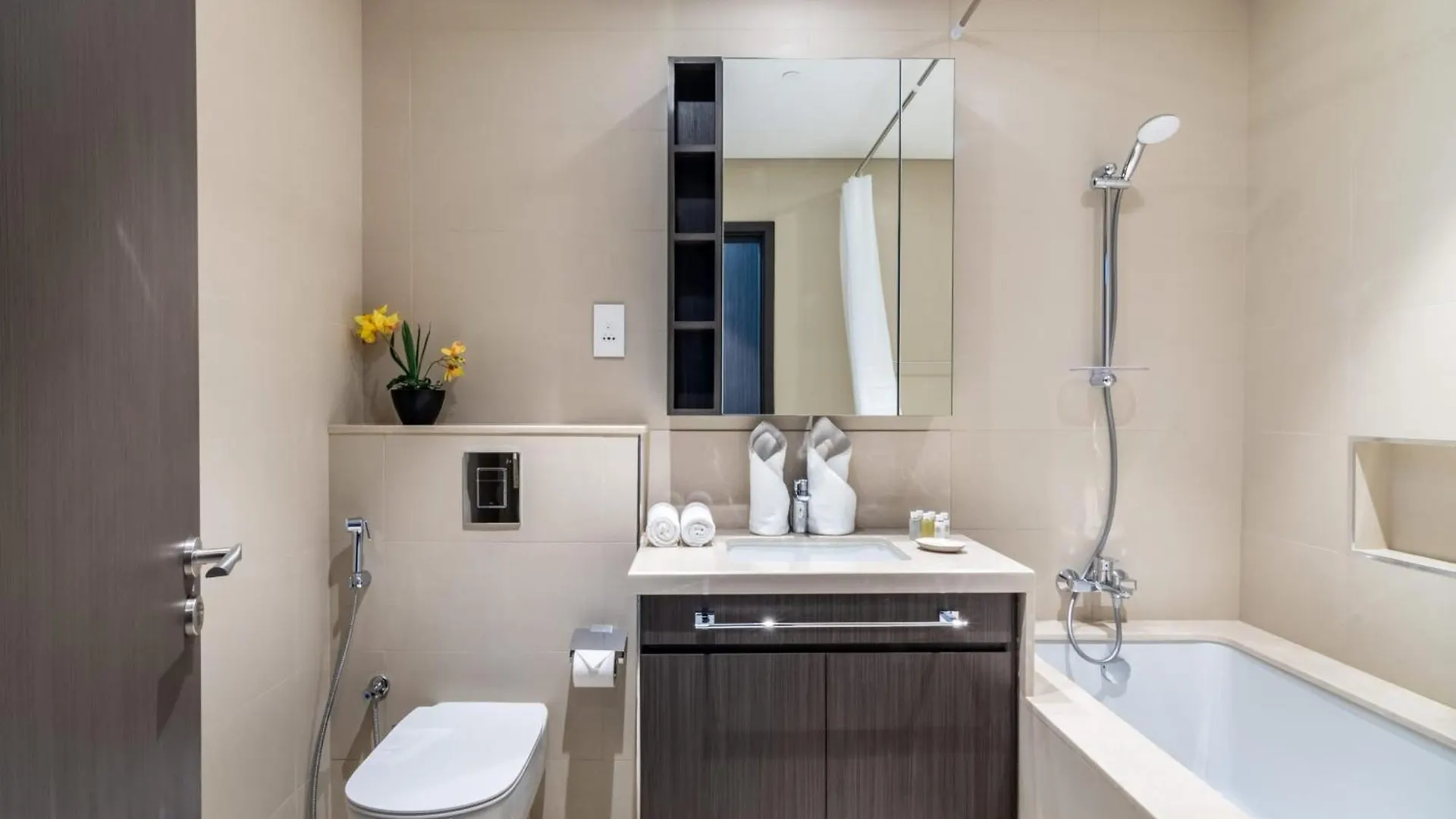 Silkhaus Central 1Bdr Near Dubai Mall In Downtown Views Apartment